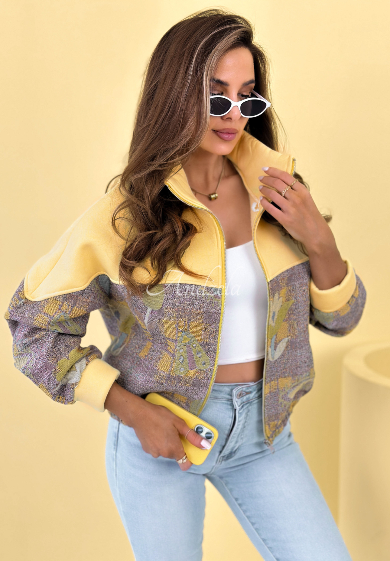 Bavlnená mikina so stojačikom so vzormi Alice žltá