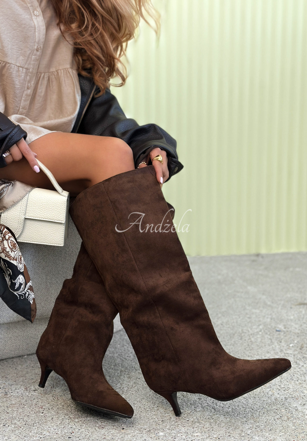 Semišové čižmy na tenkom opätku Better Without You čokoládové