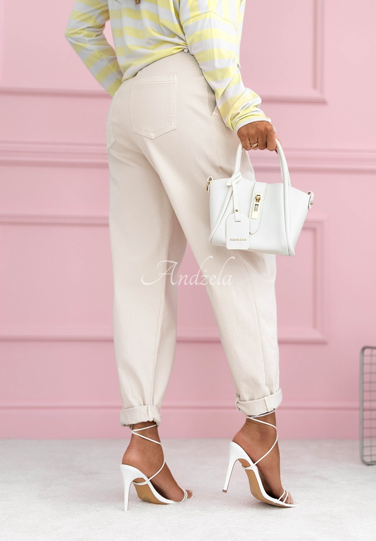 Nohavice carrot Spring Will Come béžové