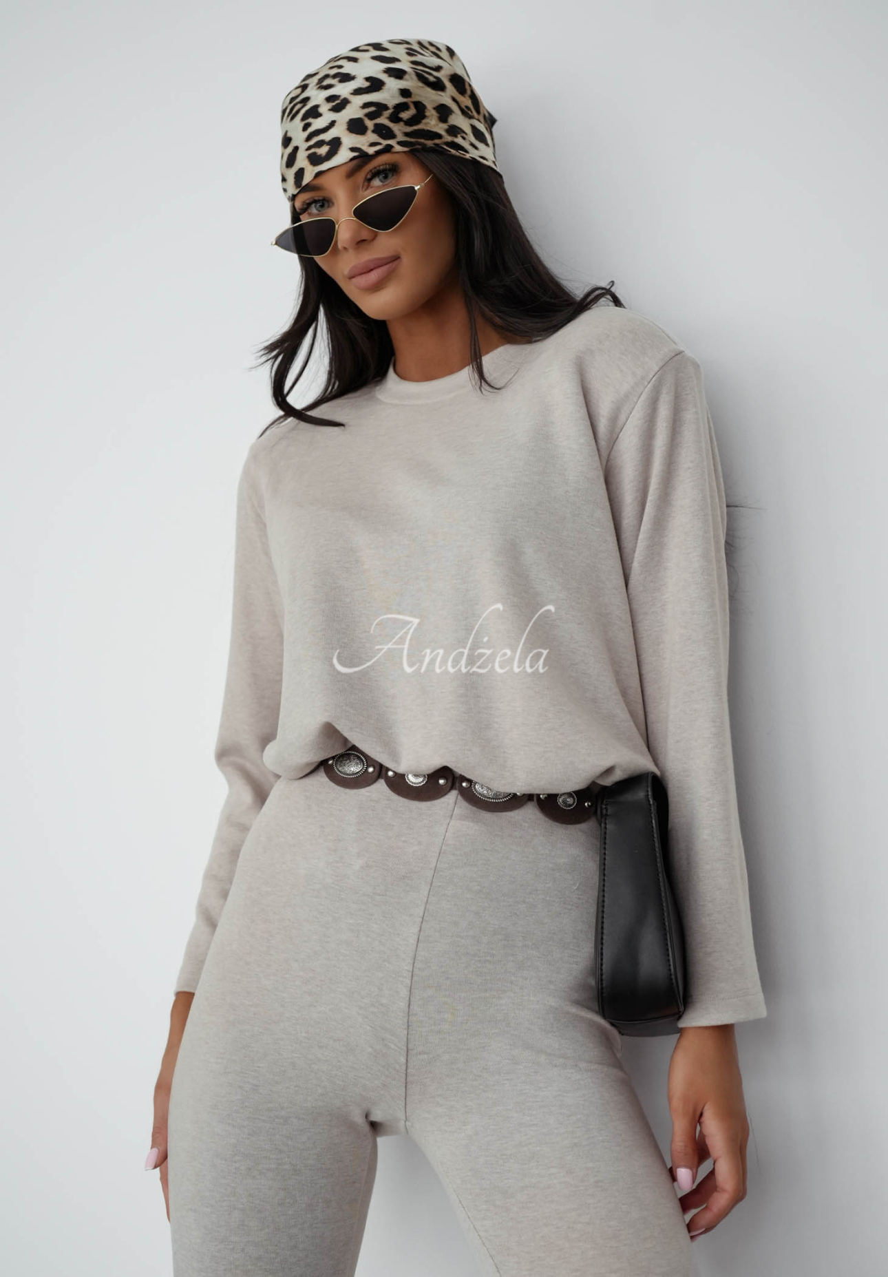 Bavlnené zvonové nohavice Nicole béžové