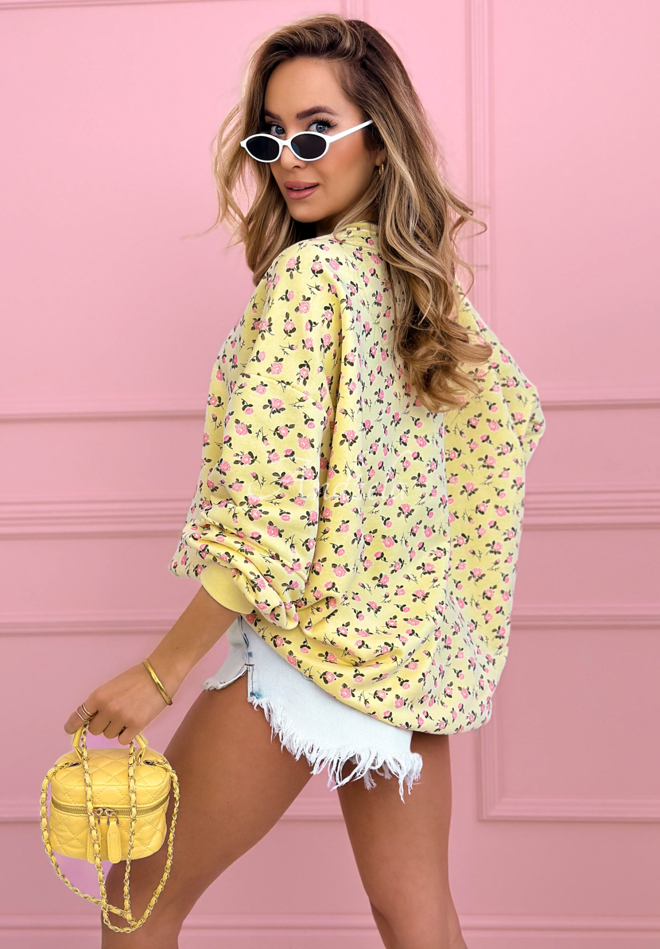 Dlhá bavlnená oversize mikina s ružami The Bloom žltá