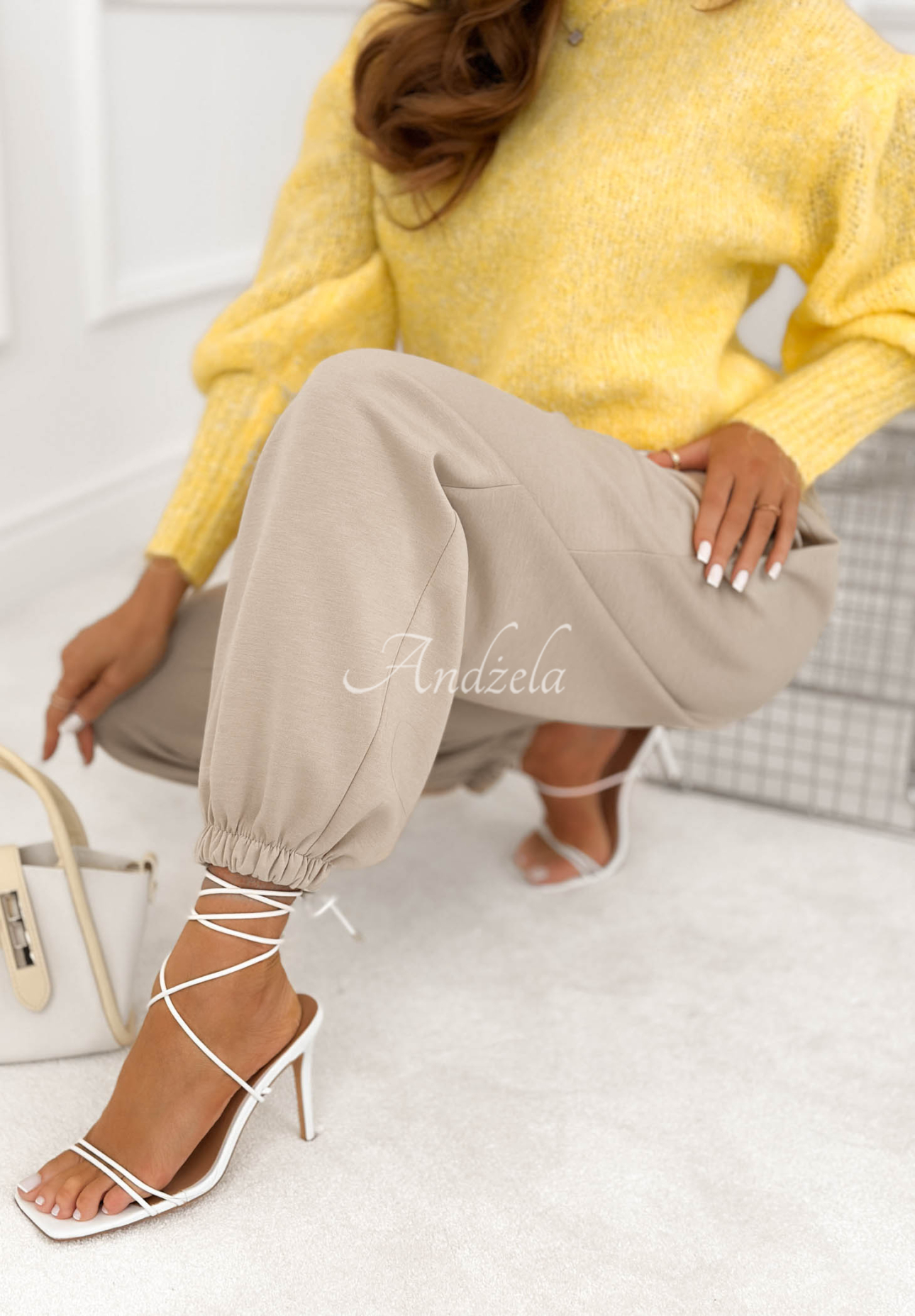 Viskózové nohavice s manžetami What You Wanted svetlobéžové