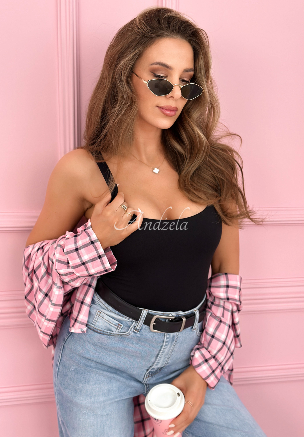 Top na ramienka Solaria čierne