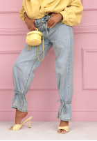 Nohavice džínosové mom fit z wiązaniem Annora svetlomodré