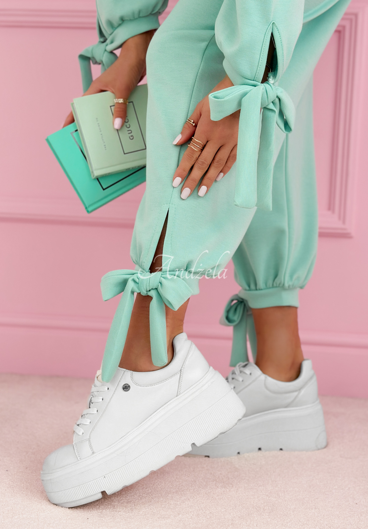 Viskózová tepláková súprava Peyton pistaciový