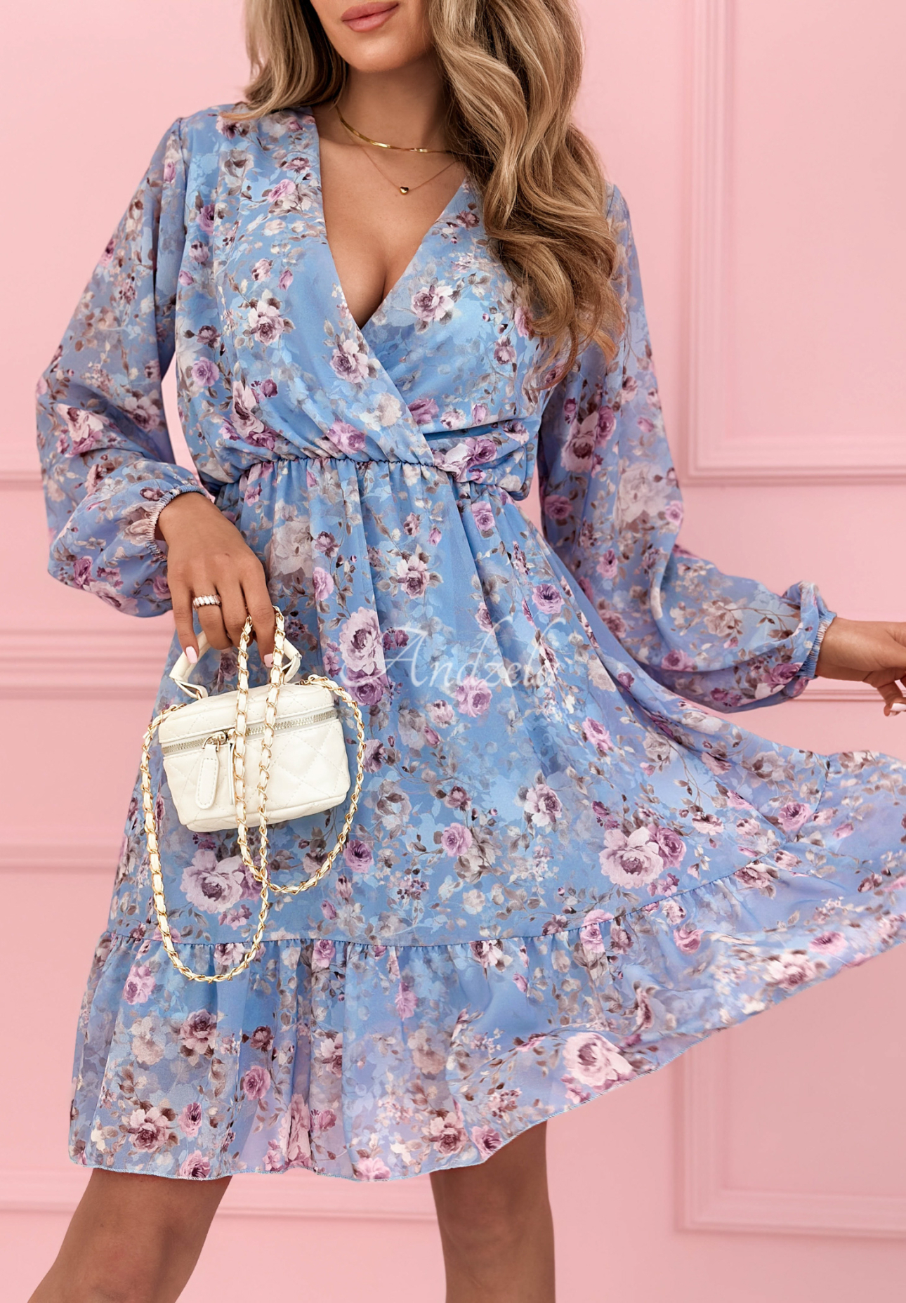 Kvetinové šaty s volánikmi Betty blankytná