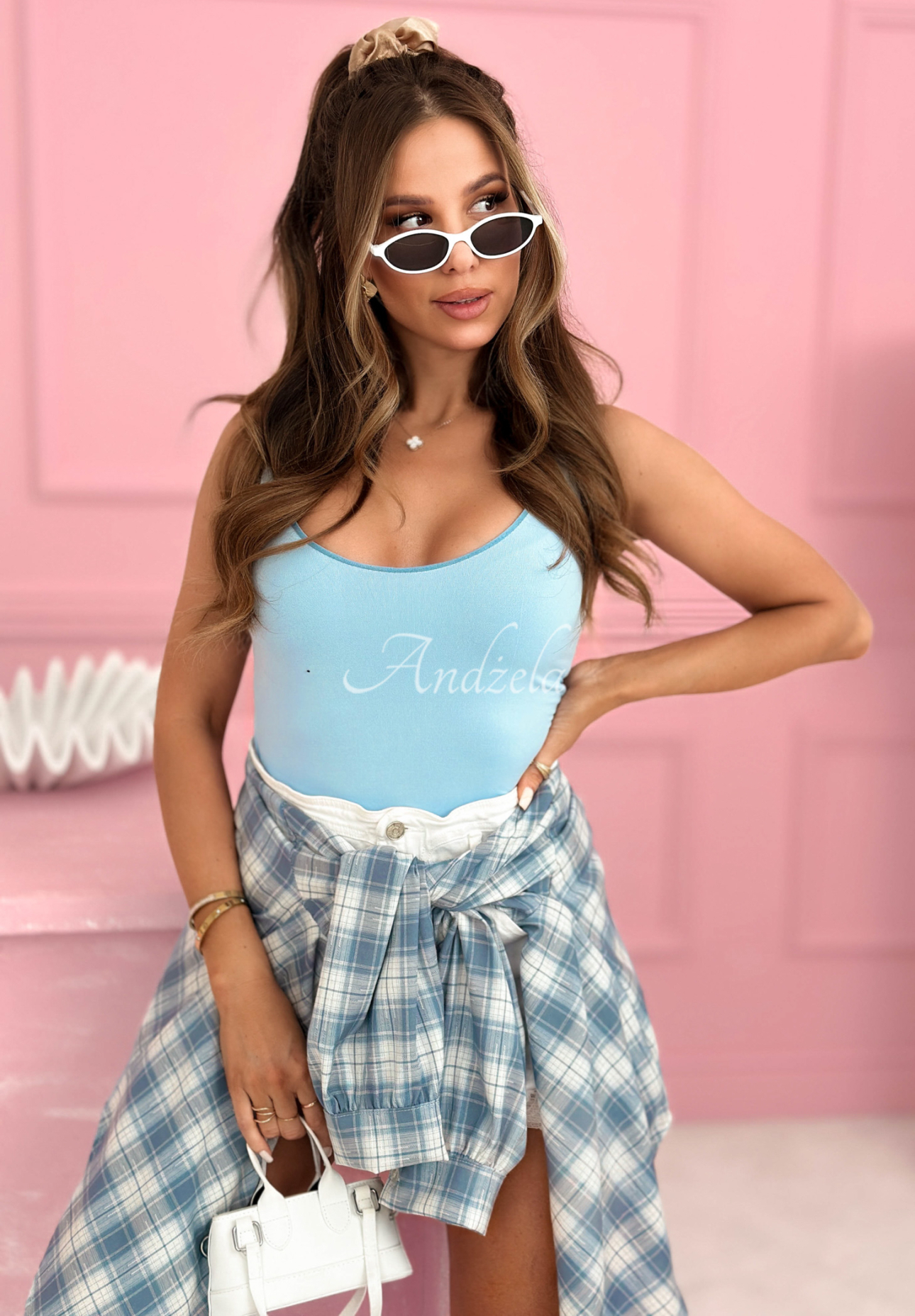 Top na ramienka Solaria blankytný