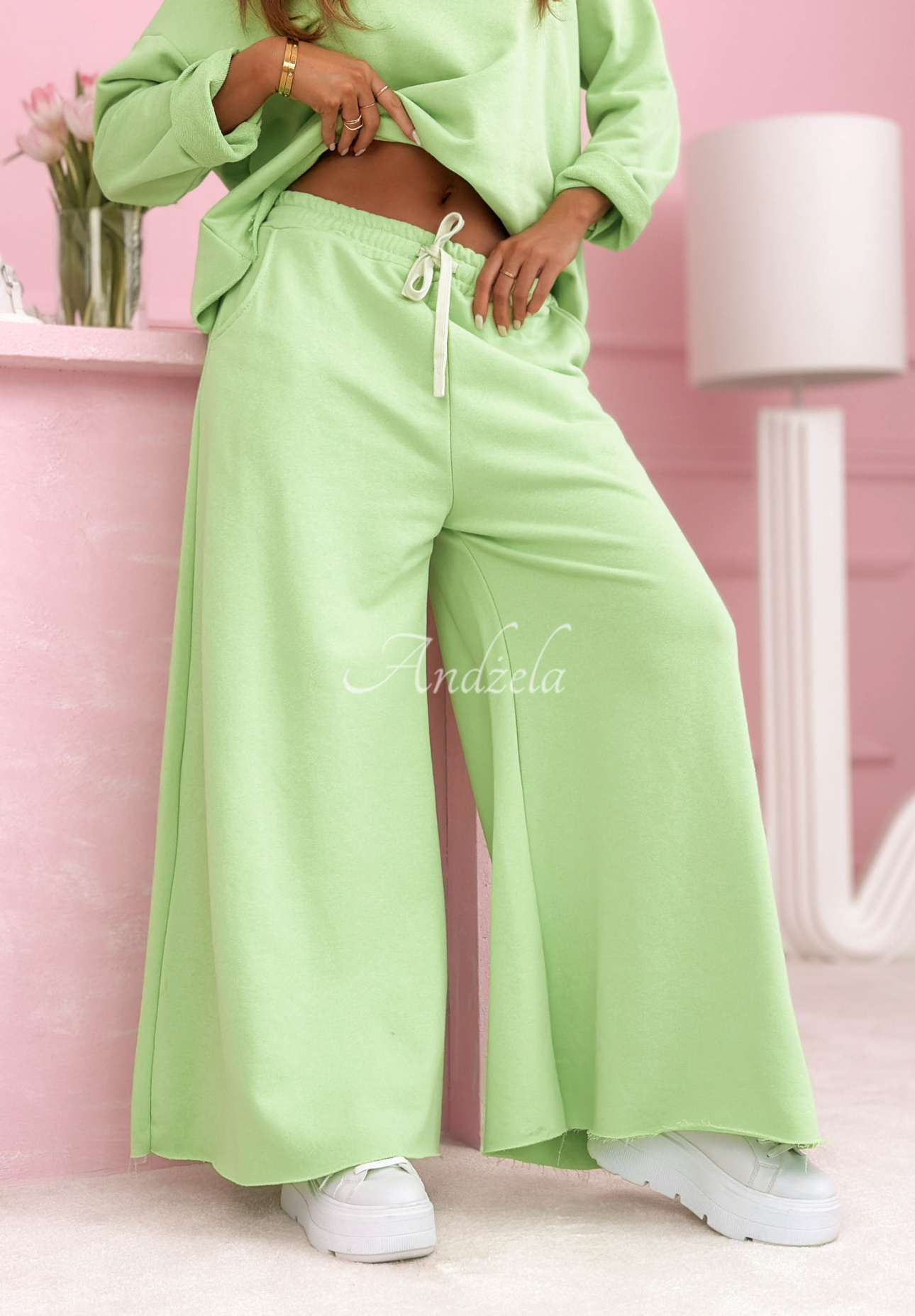 Bavlnená tepláková súprava Always On Time pistaciový