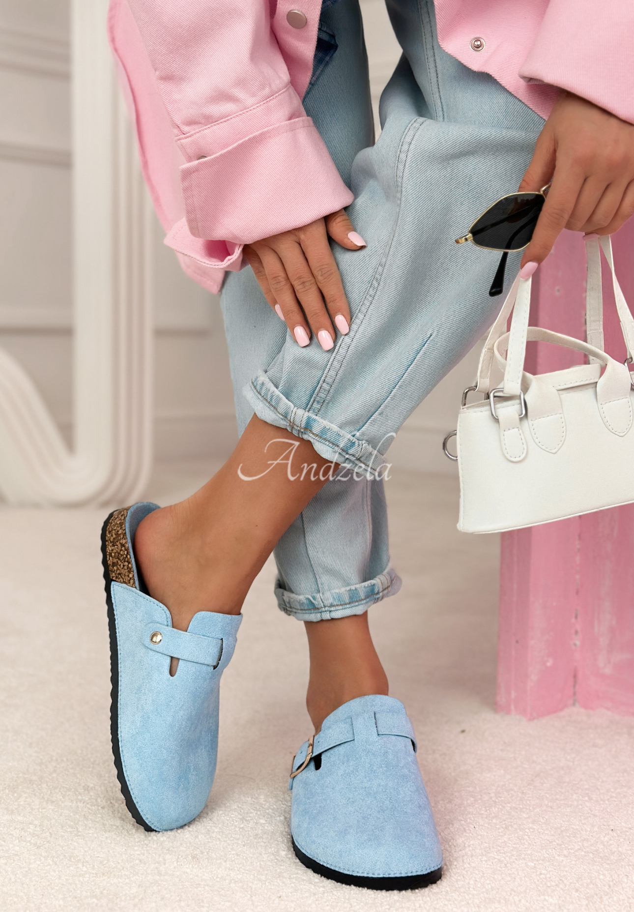 Semišové dreváky s remienkom Madison blankytné