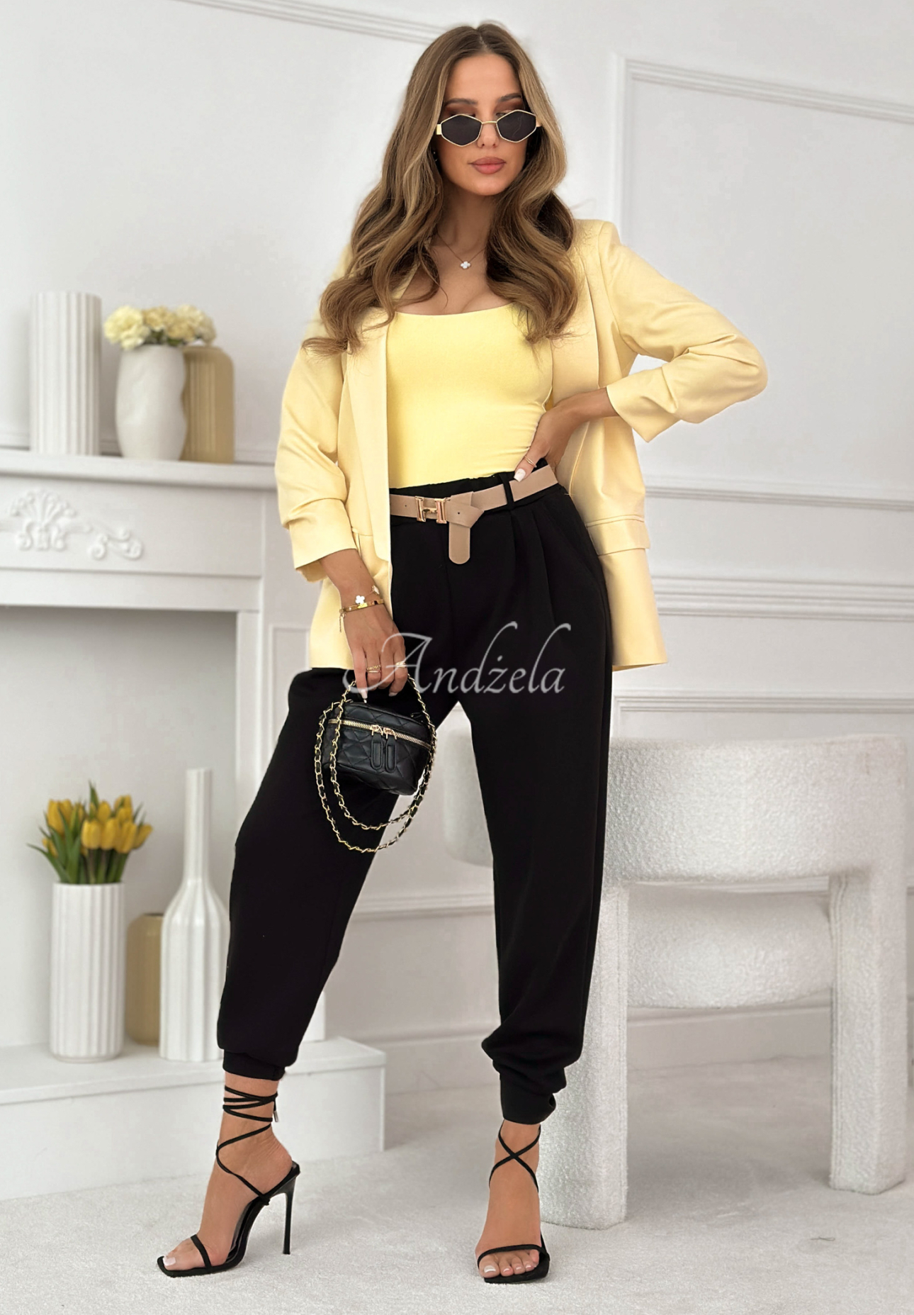 Viskózové jogger nohavice s opaskom I Chose It čierne