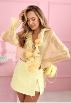 Blúzka z ozdobnym żabotem i falbankami Be Faithful ecru