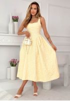 Rozkloszowana Šaty midi z kwadratowym dekoltem Aurelie púdrovo ružová