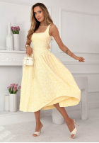 Rozkloszowana Šaty midi z kwadratowym dekoltem Aurelie púdrovo ružová