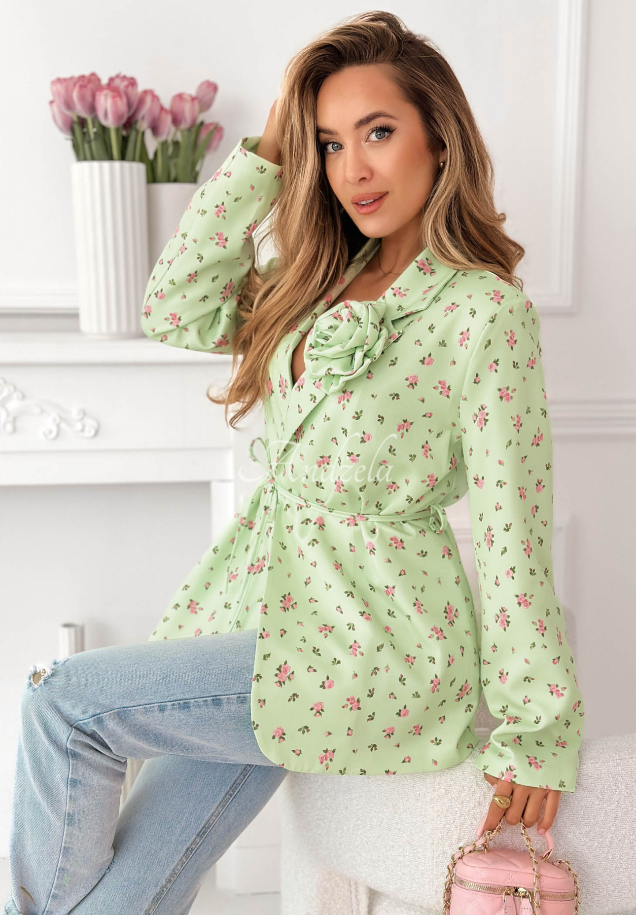 Kvetinové sako s opaskom a ružou Macarena pistaciová