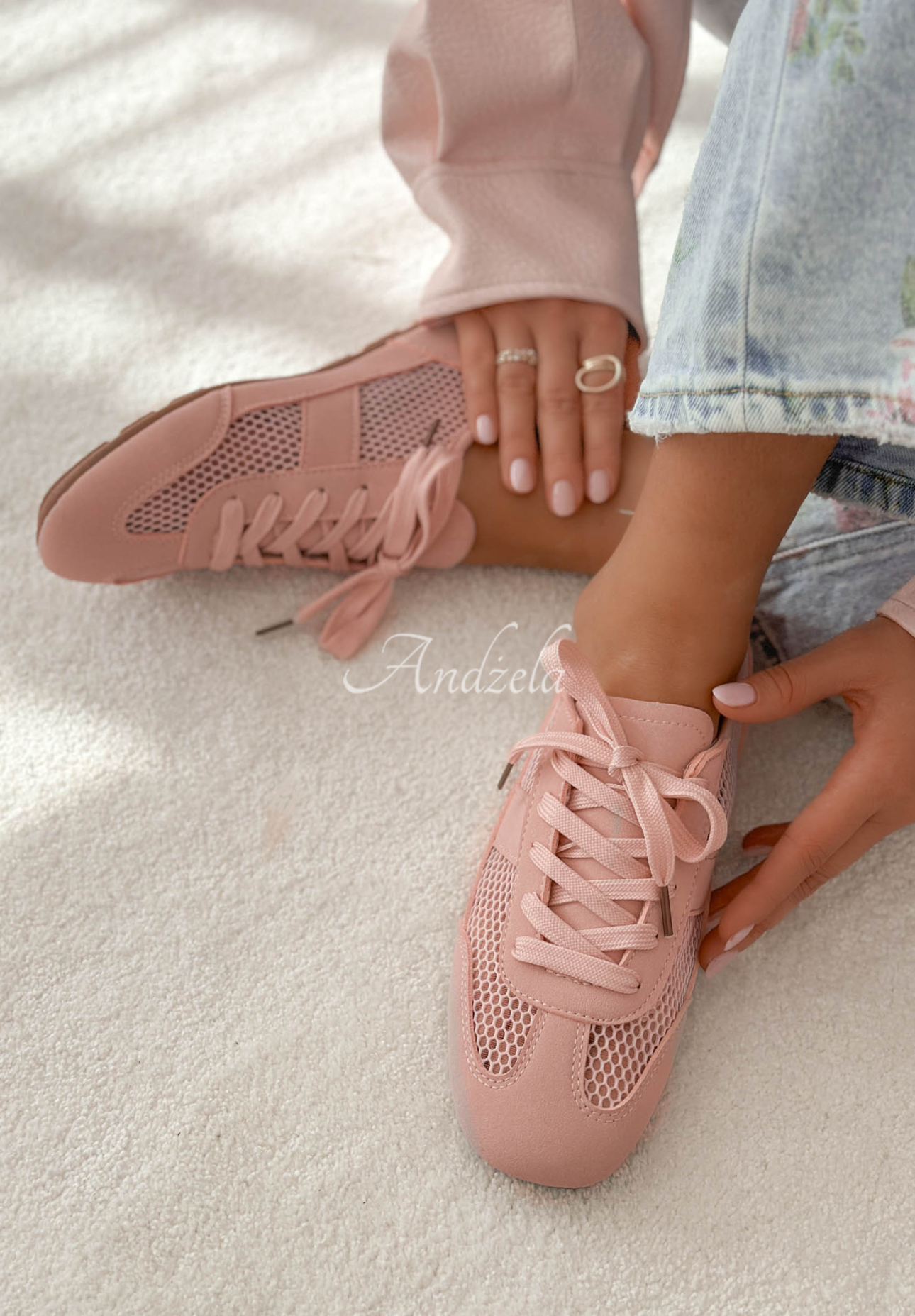 Ažúrové sneakersy Cassidy púdrovo ružová