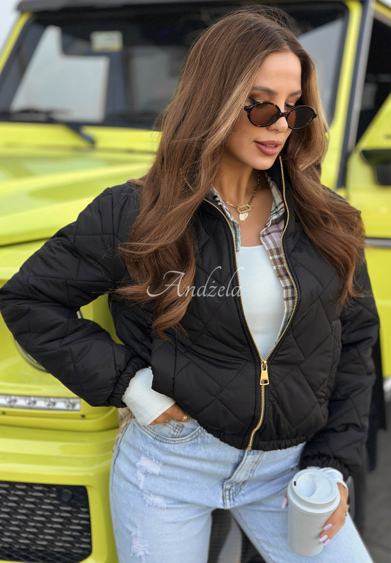 Krátka prešívaná bunda Mirella čierna