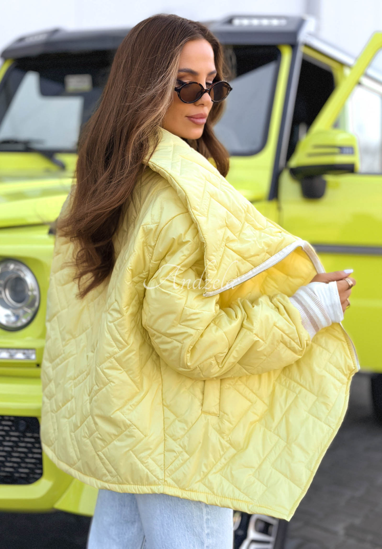 Prešívaná bunda s golierom Where Are We žltá