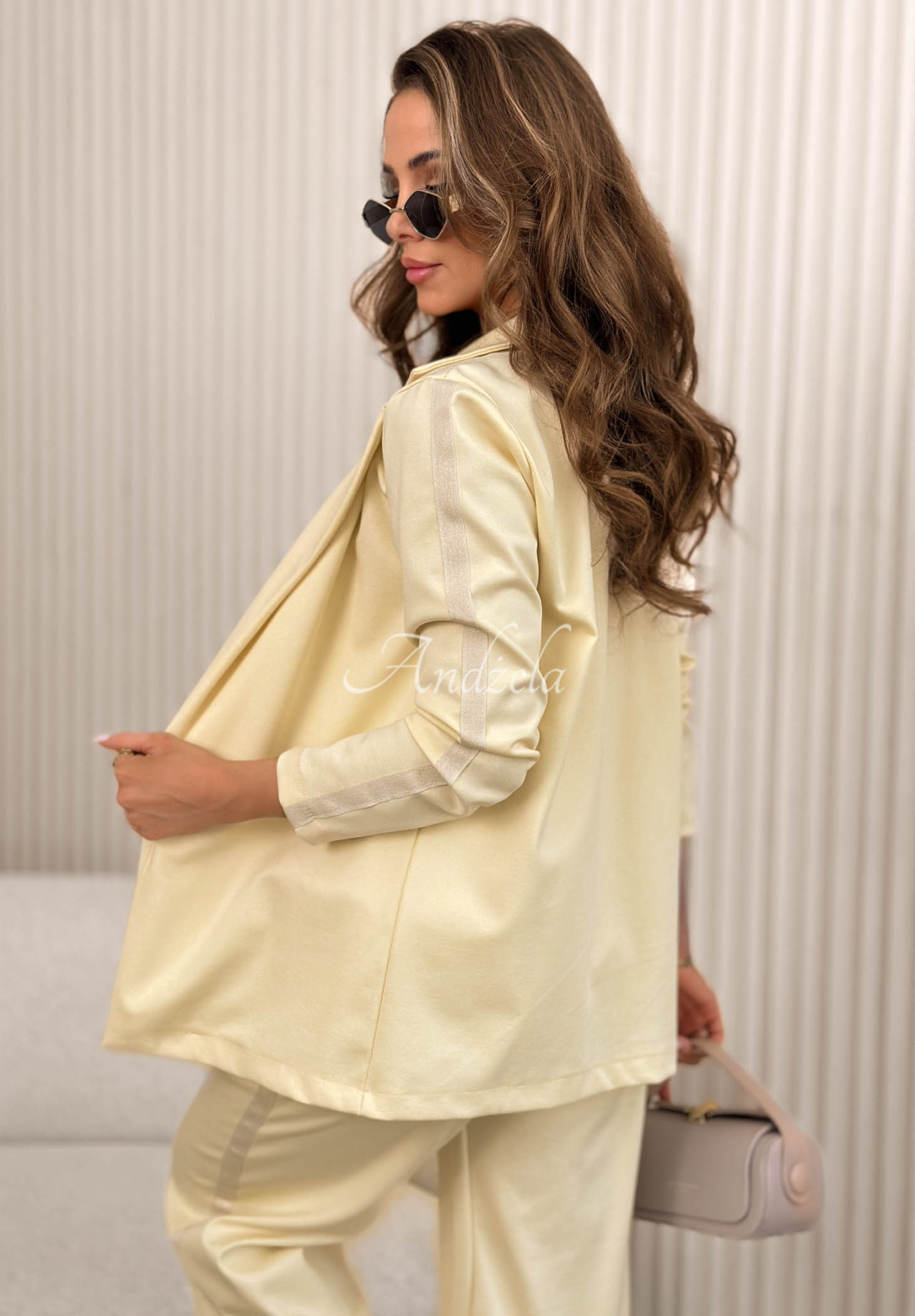 Dámska tepláková súprava s pruhmi Self Respect žltá