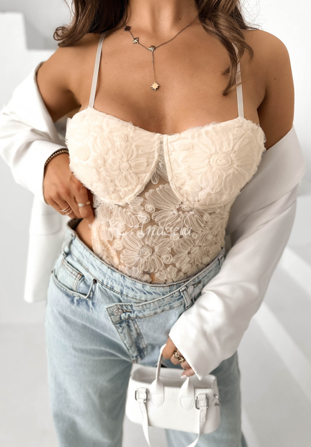 Tylové body na ramienka Laryssa béžové