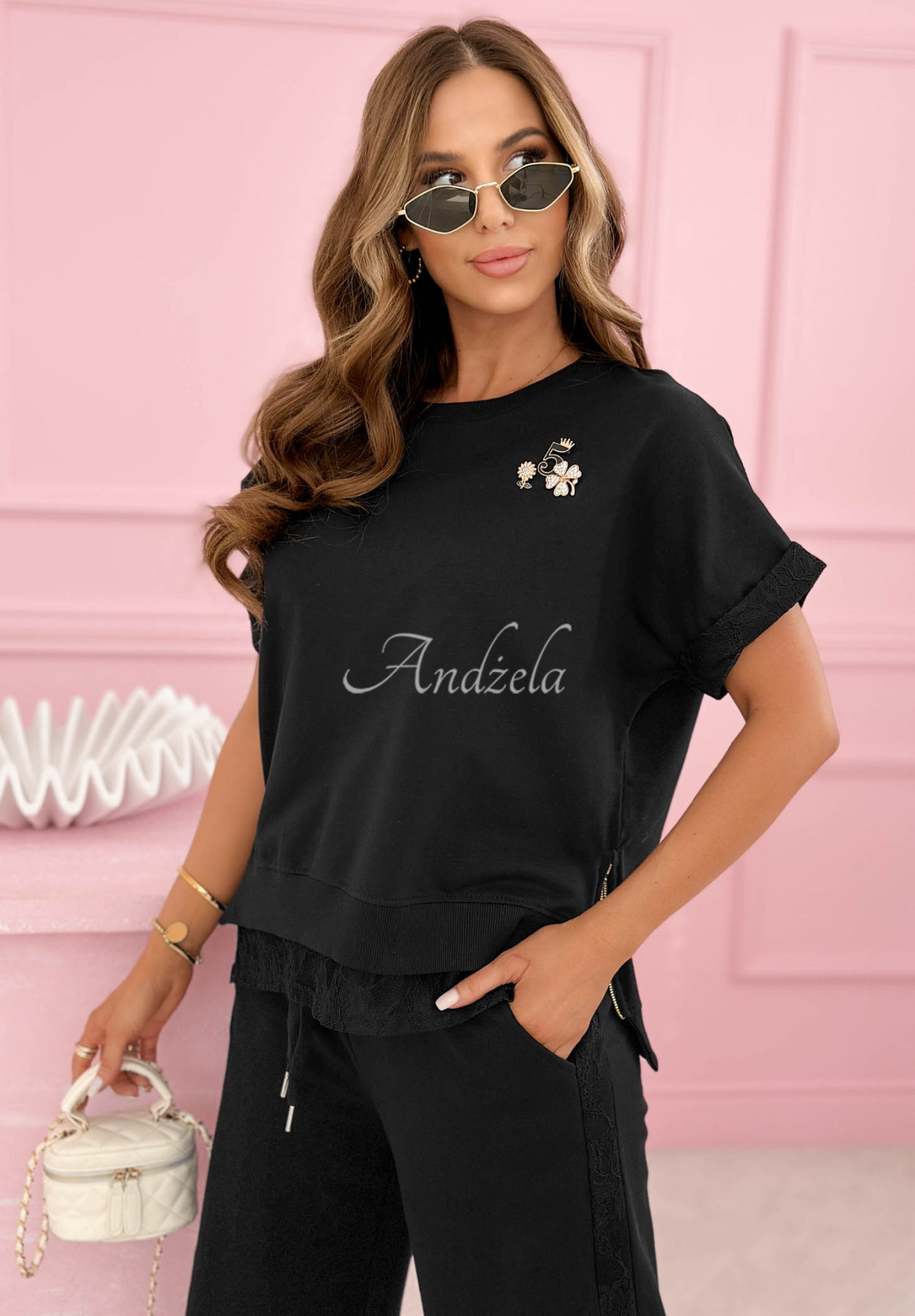 Bavlnená tepláková súprava s čipkou Lacy Actions čierne