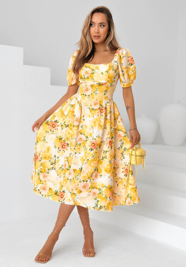 Kvetinov&eacute; midi &scaron;aty s naberan&yacute;mi ruk&aacute;vmi Summer Flowers žlt&aacute;