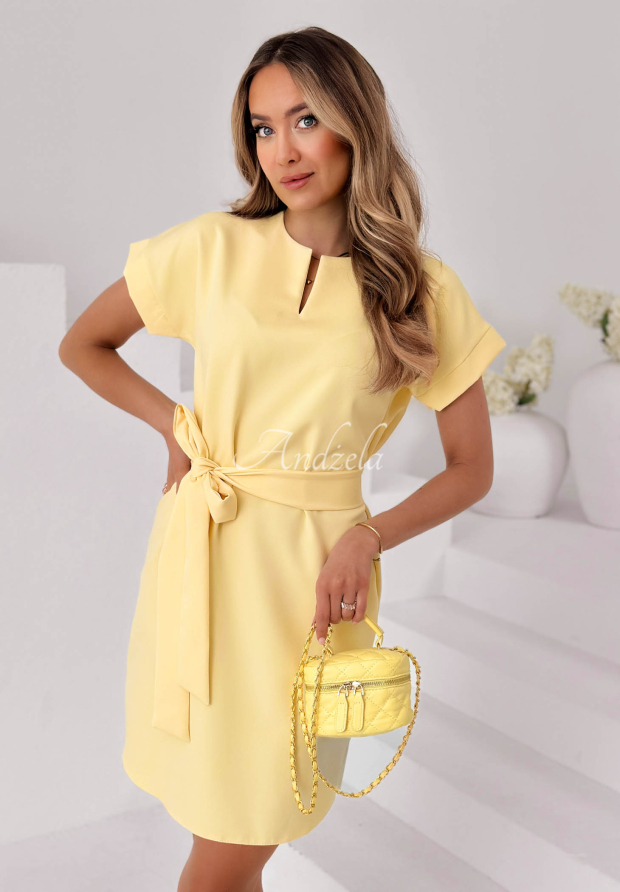 Elegantn&eacute; &scaron;aty s opadkom Simply Elegant ban&aacute;nov&aacute;
