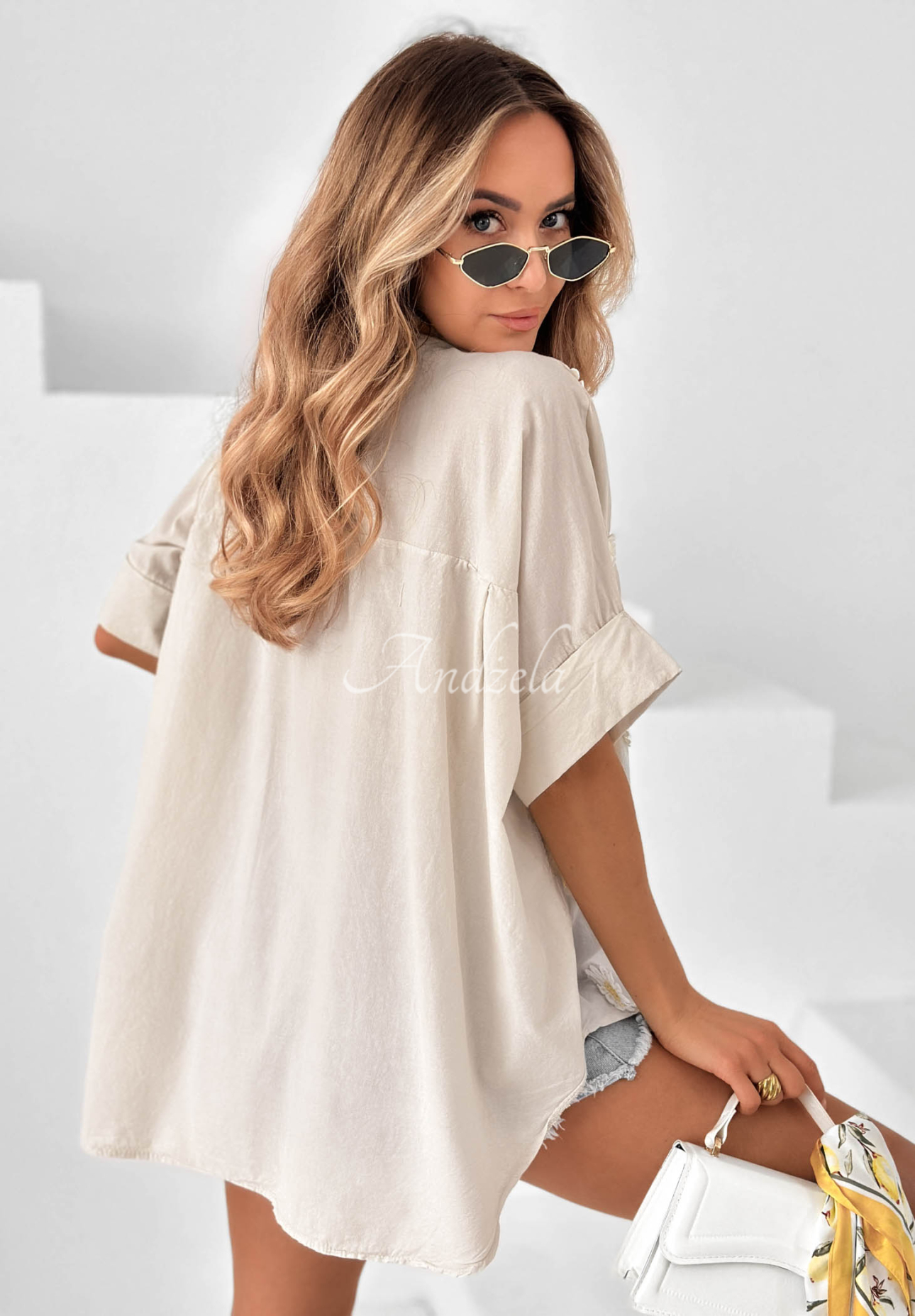 Bavlnená košeľa s kvetinovými nášivkami Cute Daisy béžová