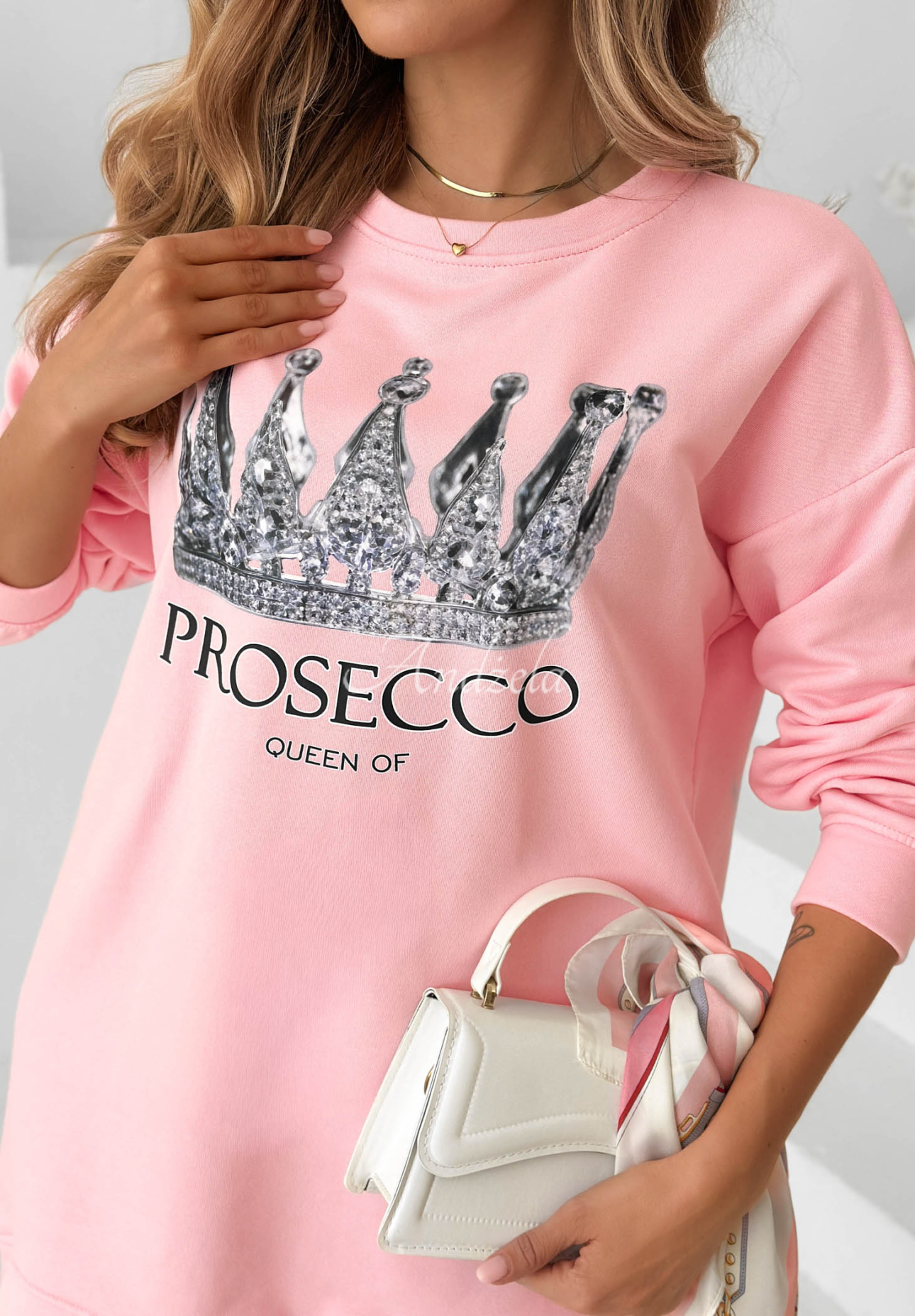 Bavlnené teplákové šaty s potlačou Queen Of Prosecco ružová II