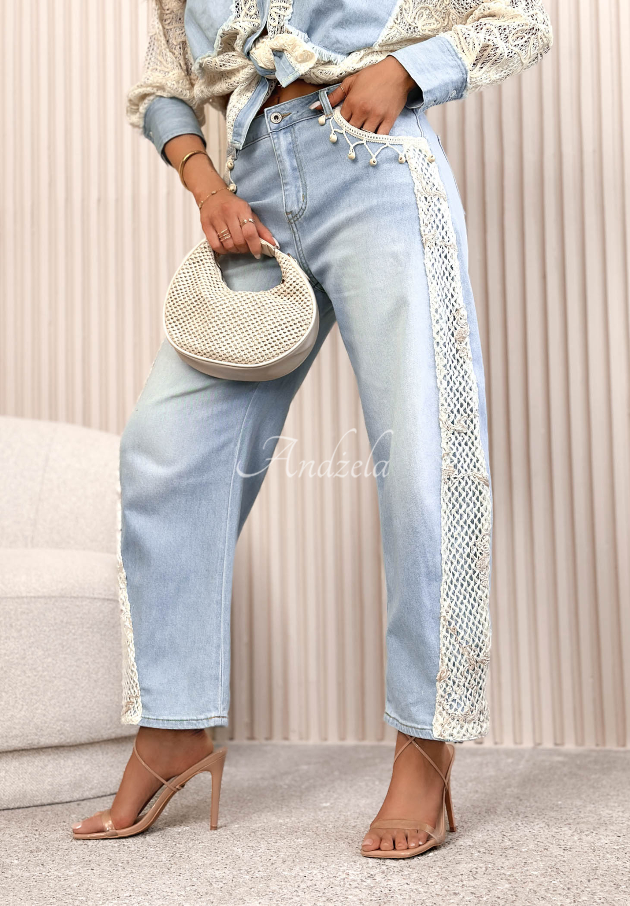 Džínsy mom fit s čipkou Seaside Dream svetlomodré