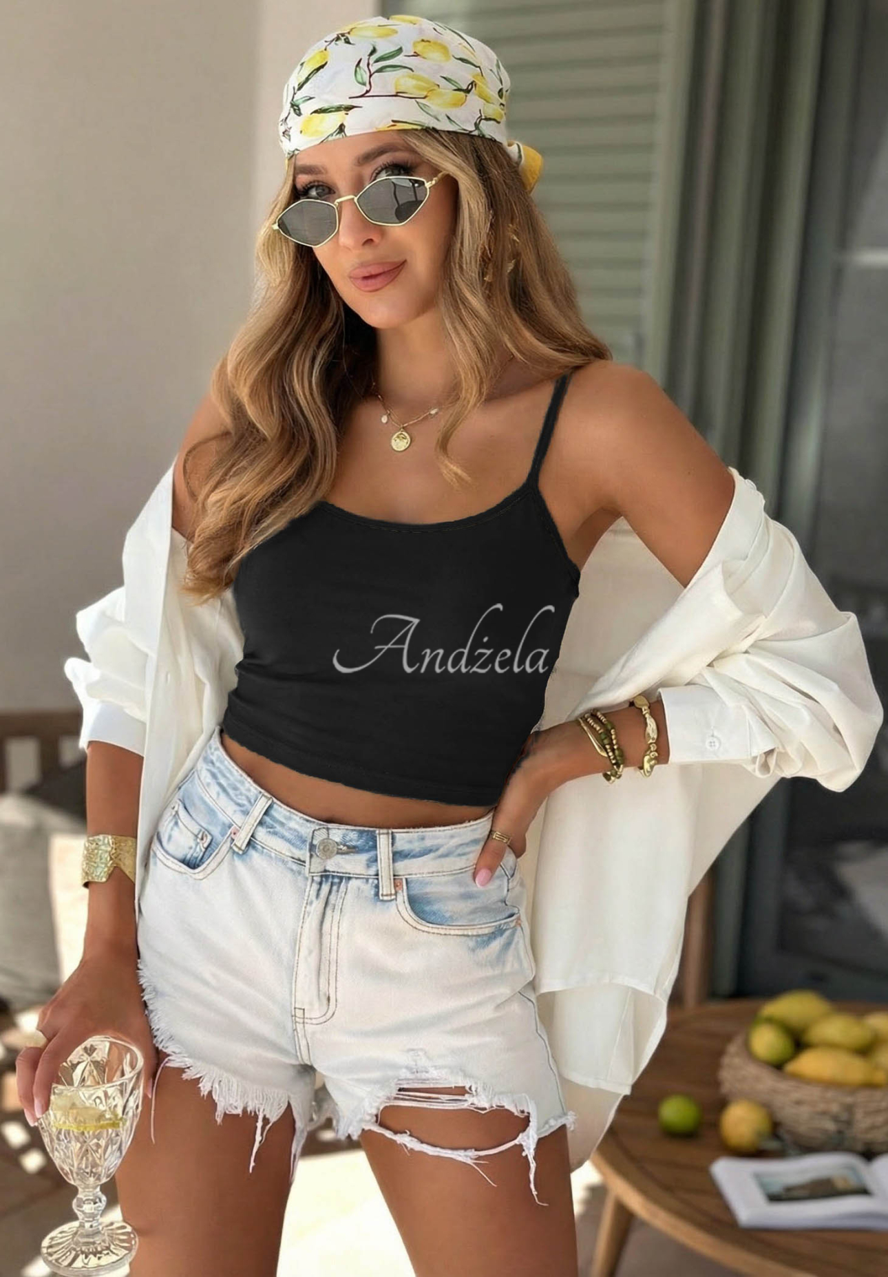 Krátky bavlnený top na ramienka Viva Oliva čierne