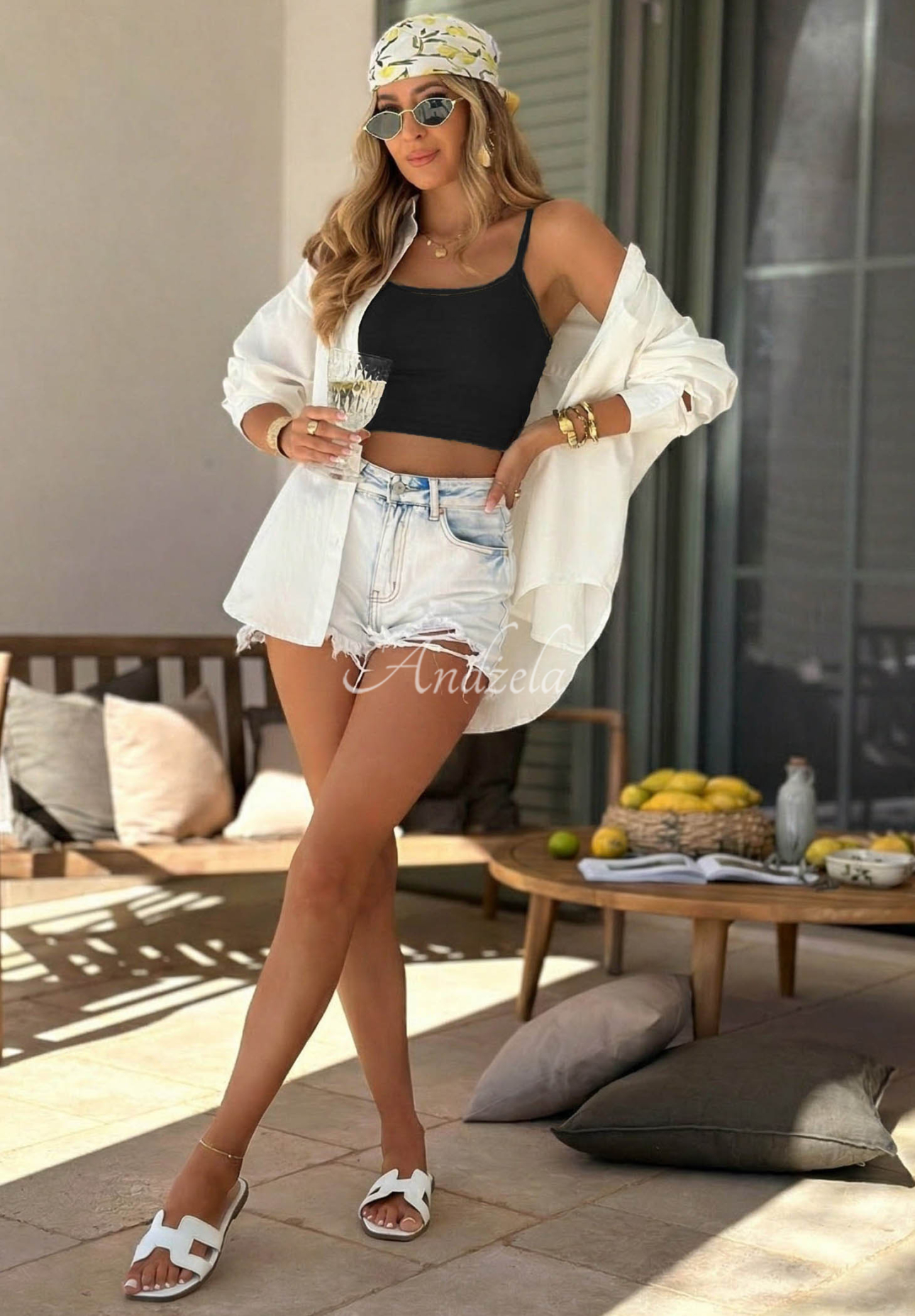 Krátky bavlnený top na ramienka Viva Oliva čierne