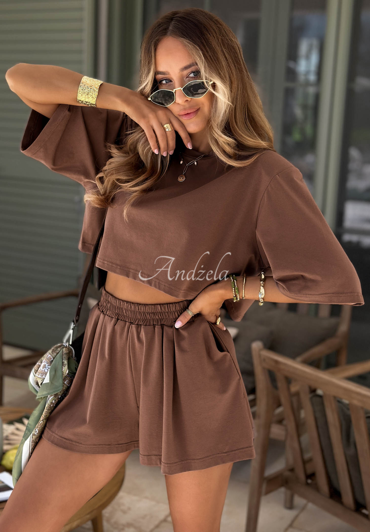 Krátke bavlnené šortky Viva Oliva čokoládové