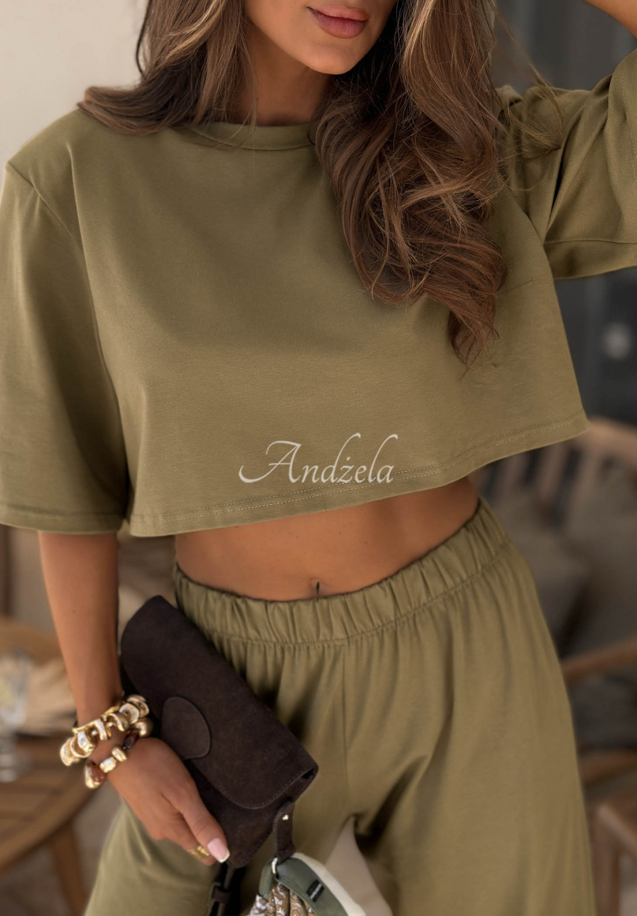 Bavlnné tričko s vypchávkami Viva Oliva olivový