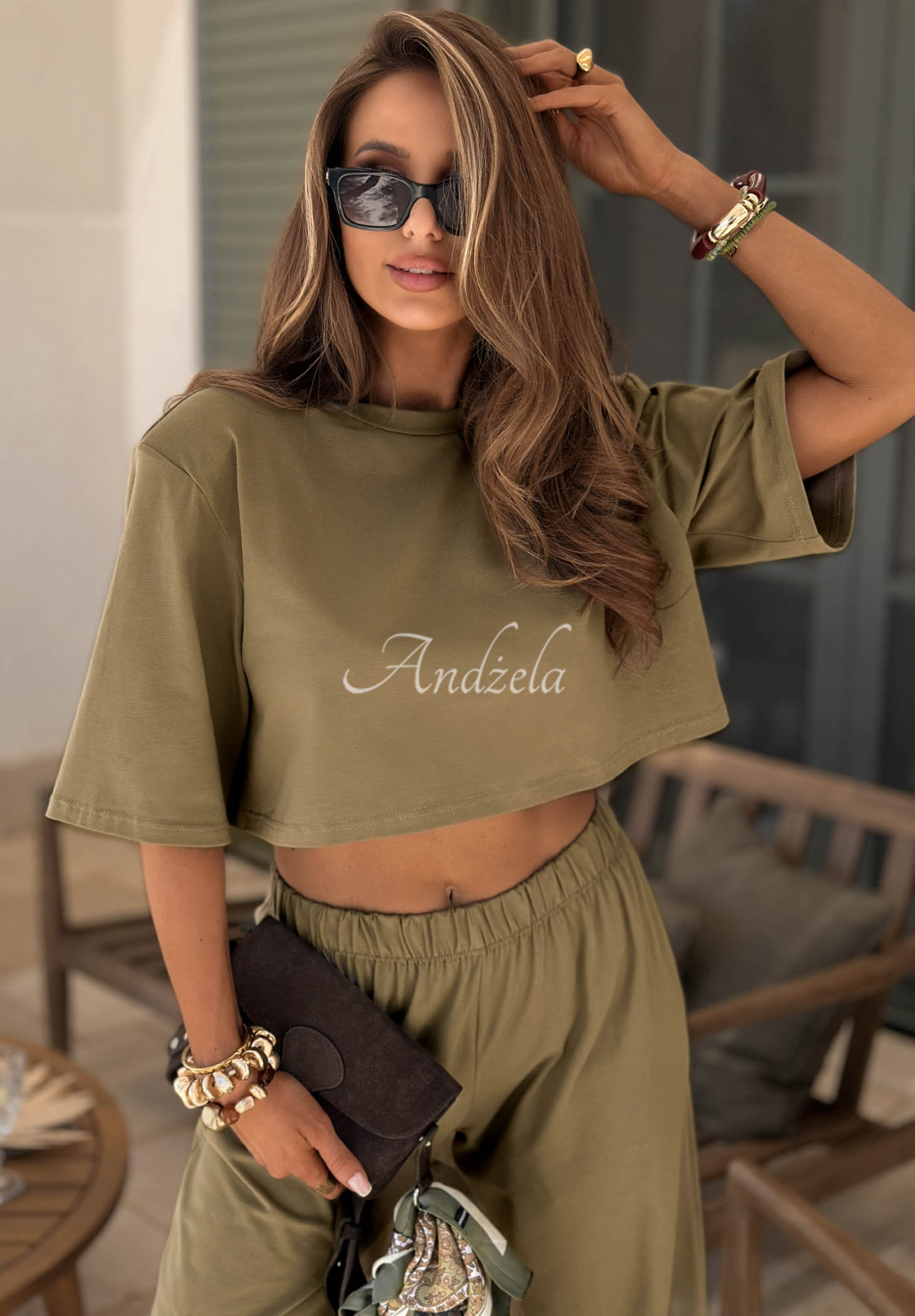 Bavlnné tričko s vypchávkami Viva Oliva olivový