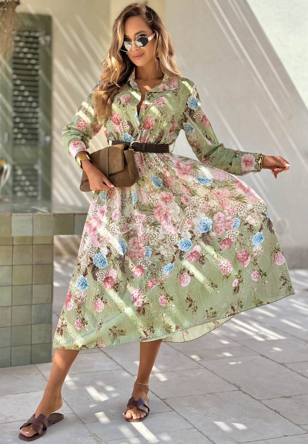 Ažúrové bavlnené midi šaty s kvetinovým vzorom Floribella khaki