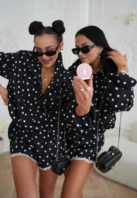 Visk&oacute;zov&eacute; &scaron;ortky s bodkami a čipkou La Milla Dot Romance čierne