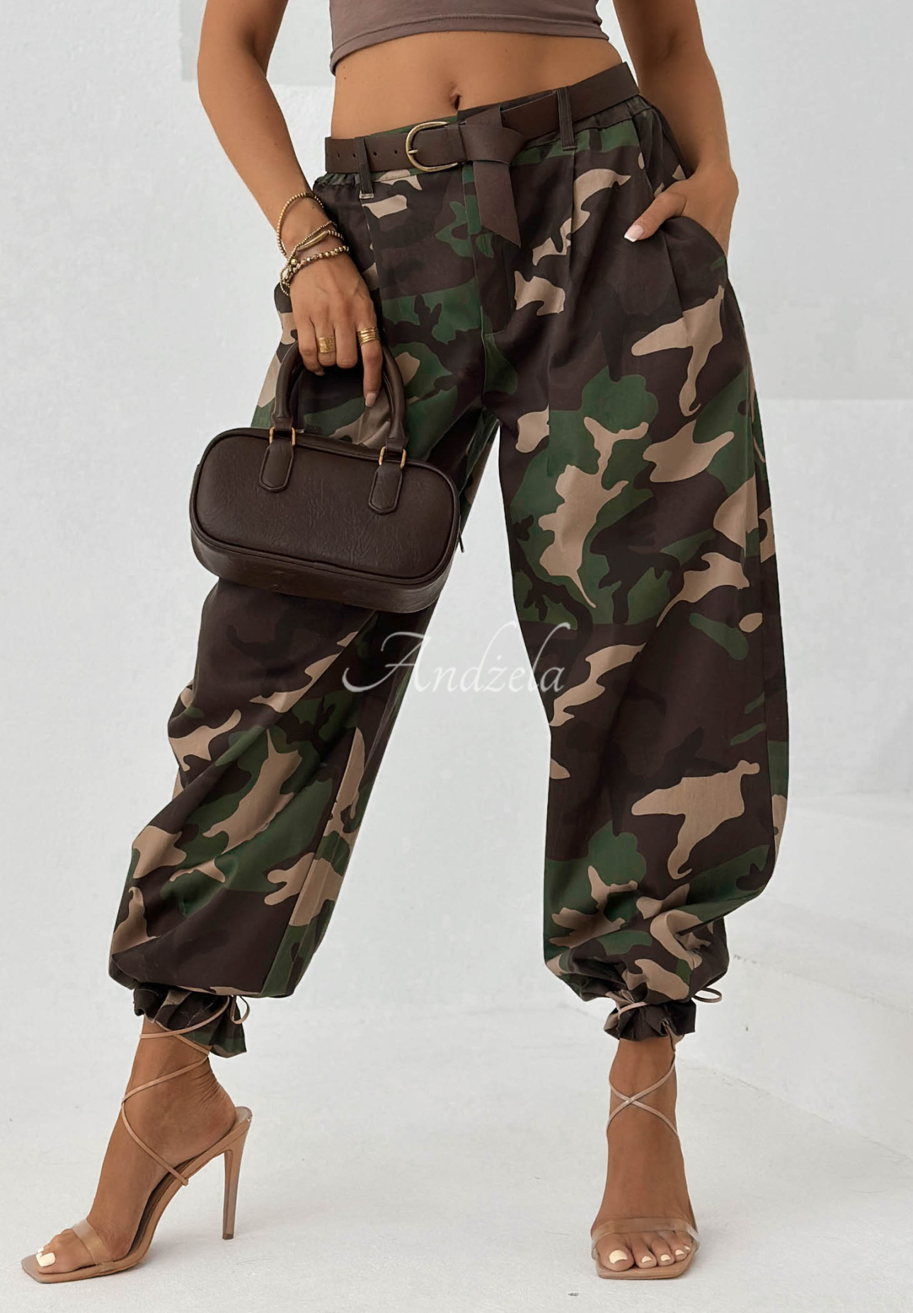 Látkové nohavice balloon z lyocellu maskáčové Camo Charm khaki