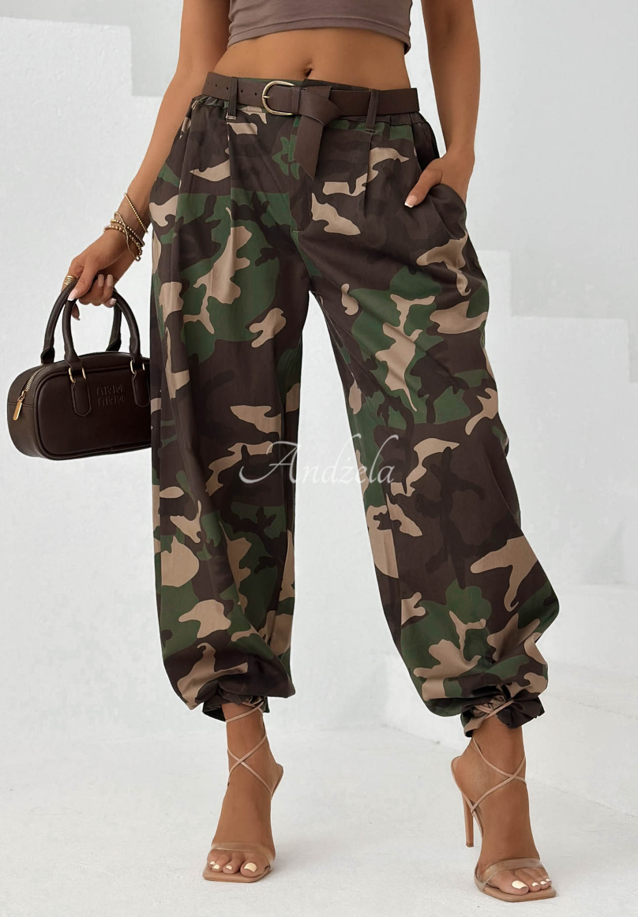 Látkové nohavice balloon z lyocellu maskáčové Camo Charm khaki