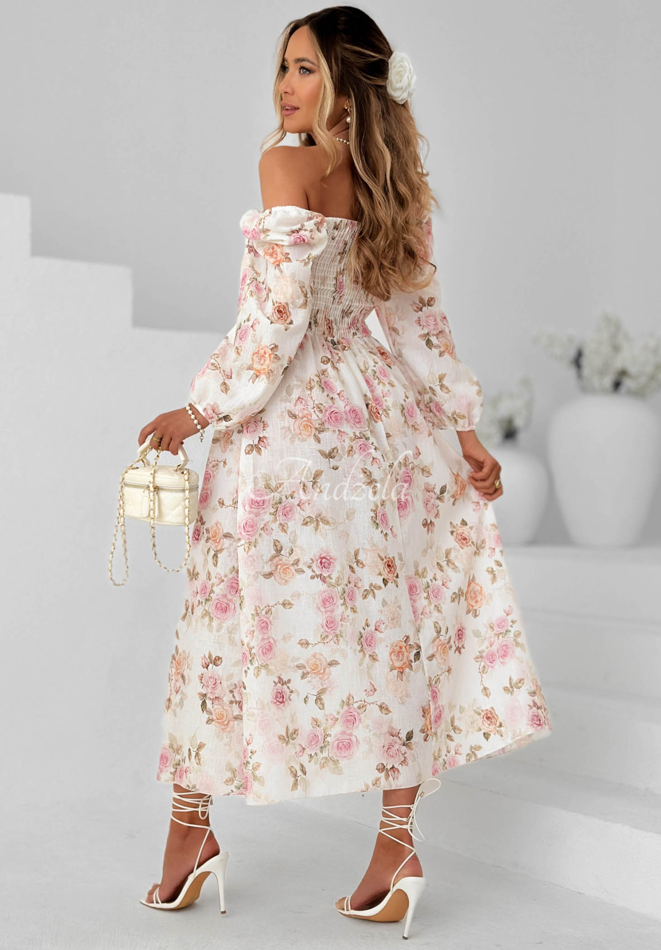 Kvetinové šaty maxi s dlhými rukávmi Sunkissed Blooms Biela