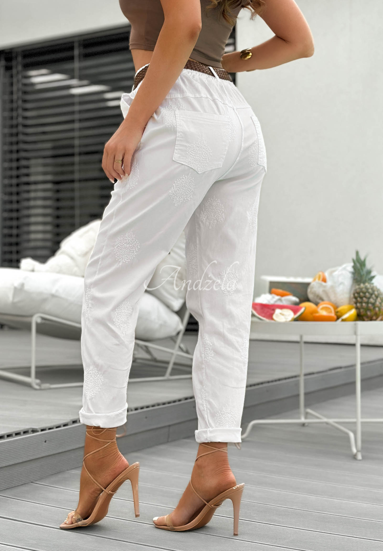 Látkové nohavice mom fit s výšivkou s viskózou Your Way ecru
