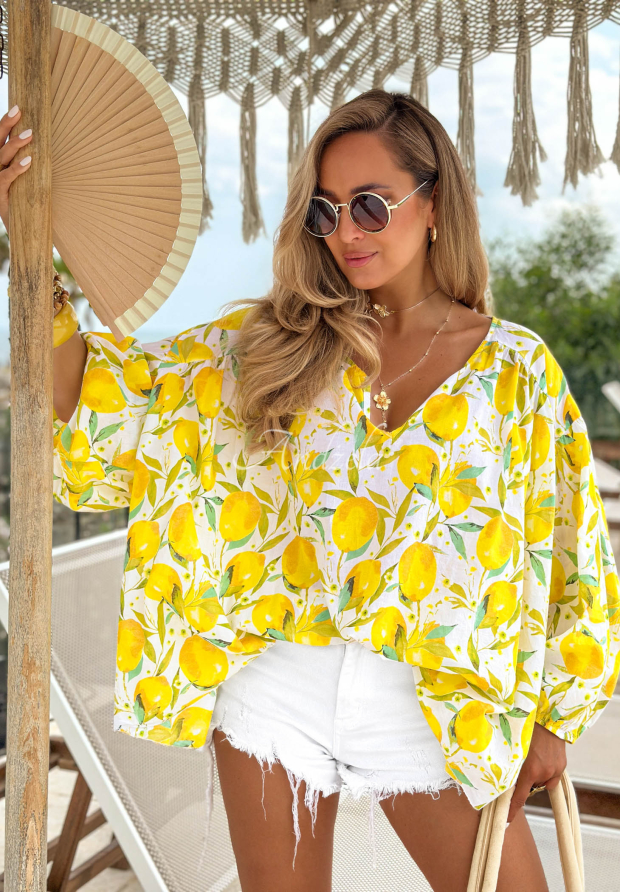 Bavlnen&aacute; oversize bl&uacute;zka s citr&oacute;nmi Iced Lemonade bielo-žlt&aacute;