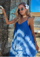 Šaty maxi na ramiączkach tie dye Deep Sea kobaltowo-Biela