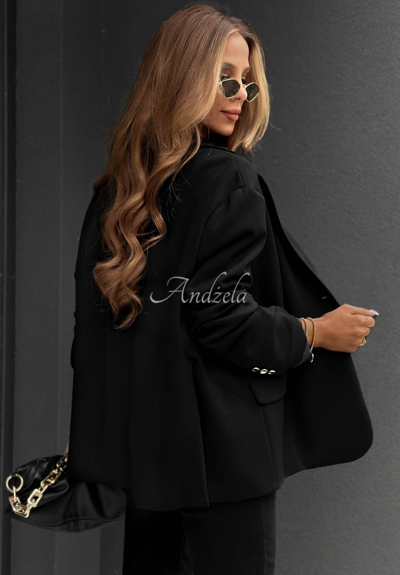 Viskózové jemné sako Cozy Elegance čierna