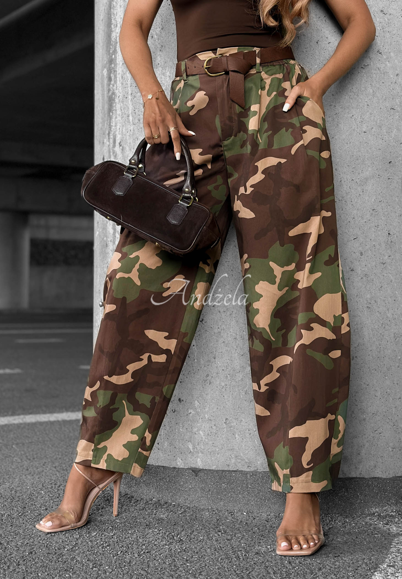 Látkové nohavice balloon z lyocellu maskáčové Camo Charm khaki