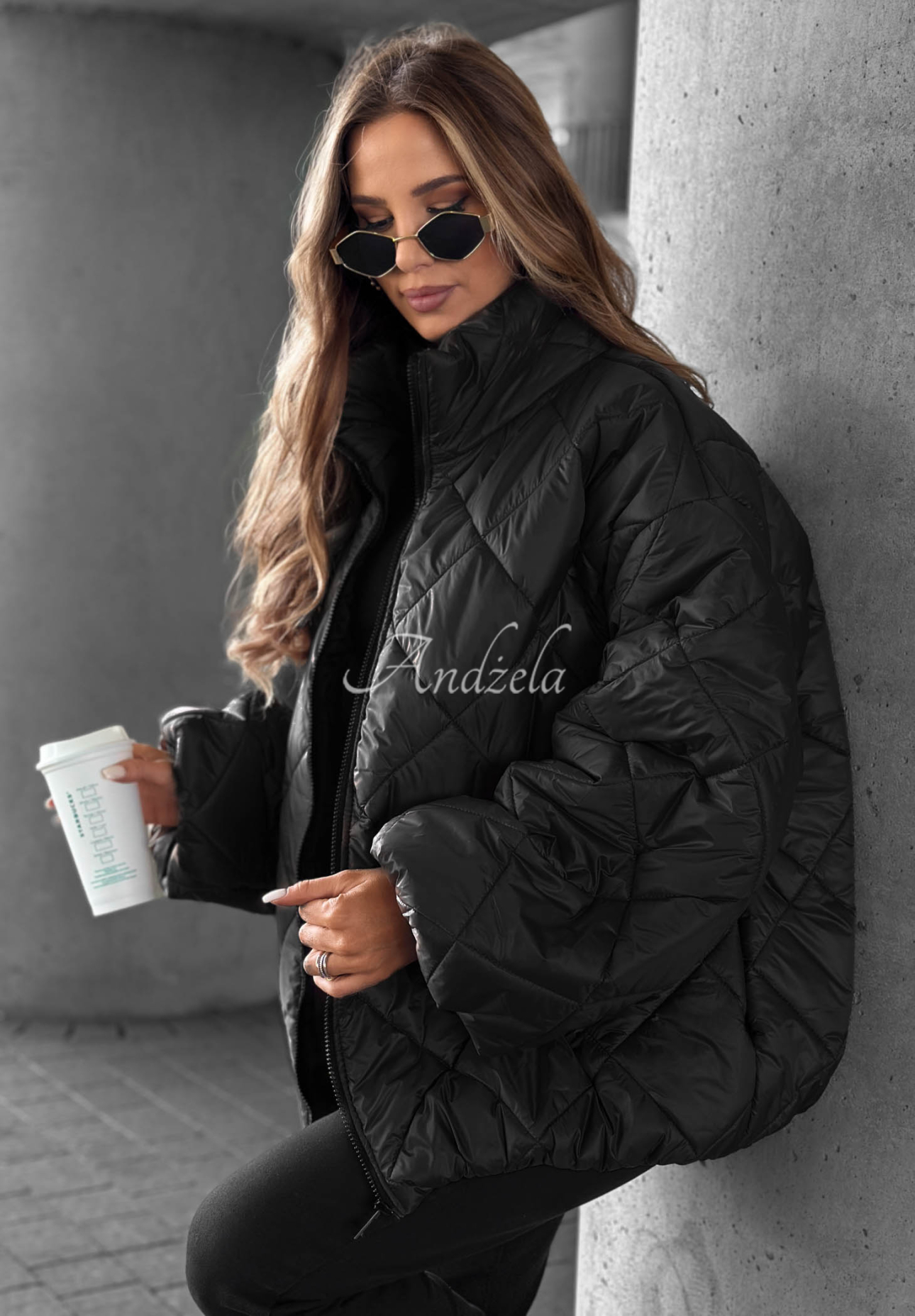 Krátka prešívaná bunda oversize Fall Favorites čierna