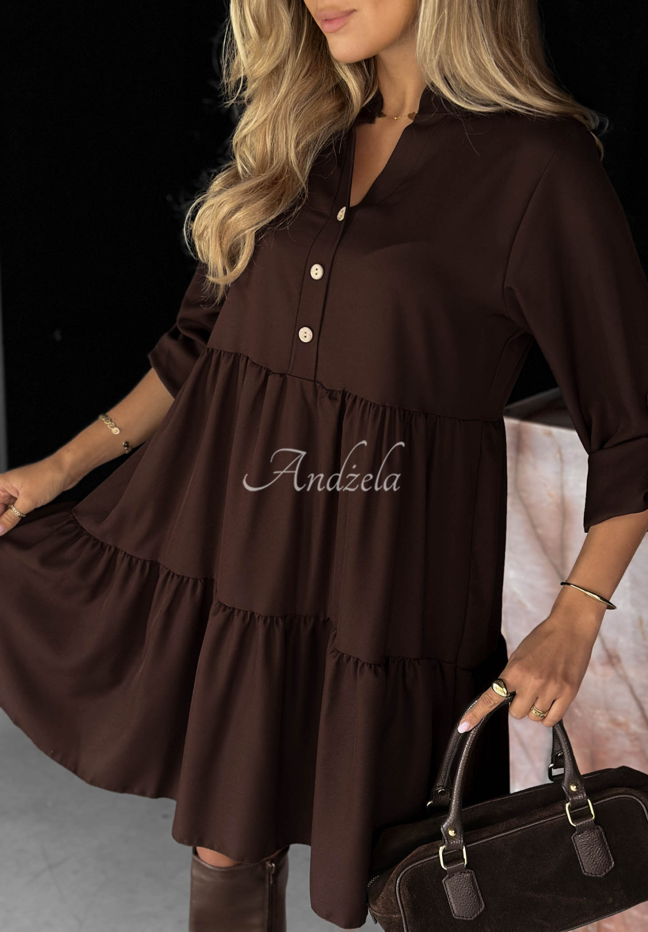 Šaty oversize s volánikmi s viskózou Modern Charm čokoládová