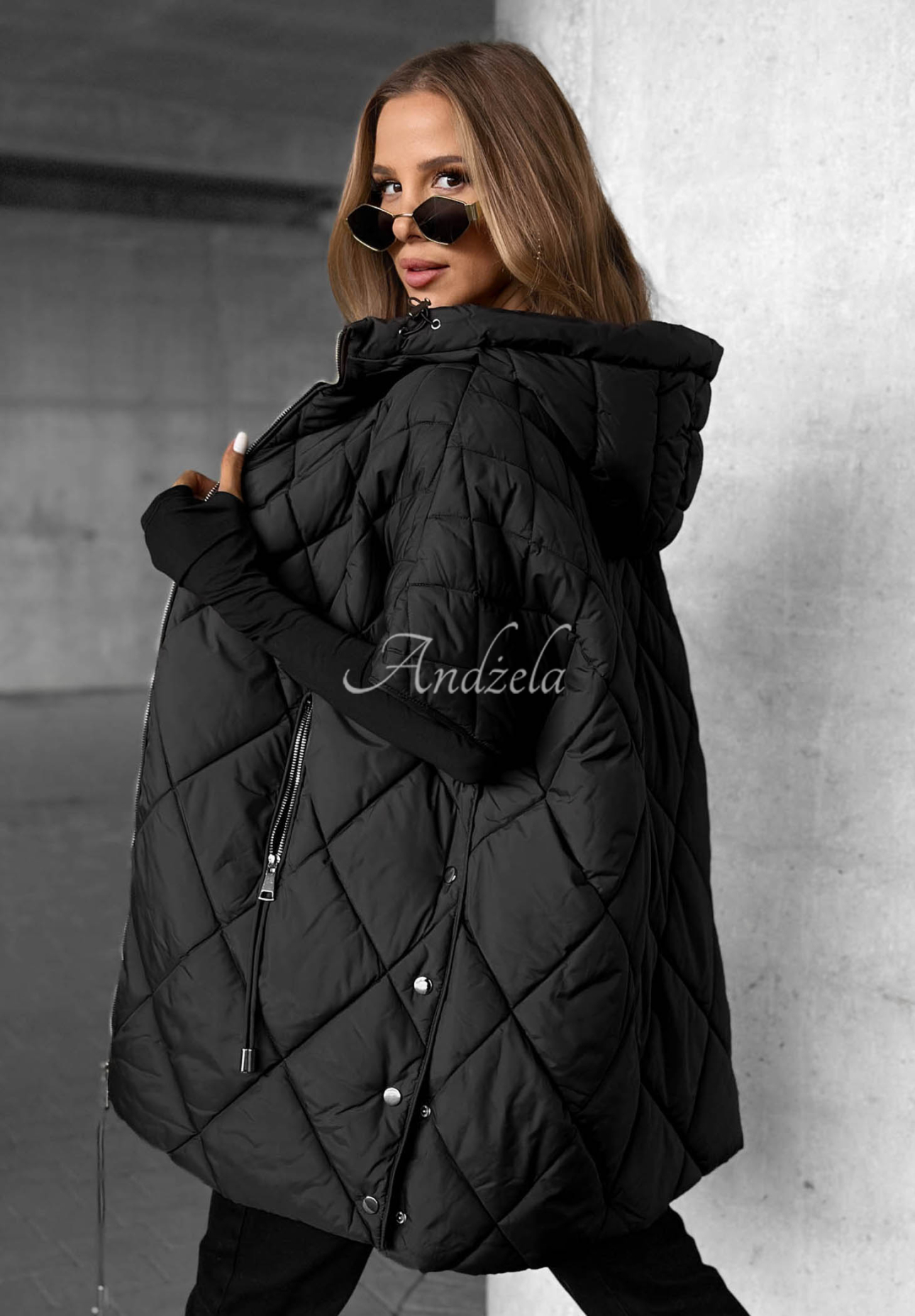 Prešívaná vesta oversize Daily Comfort čierna