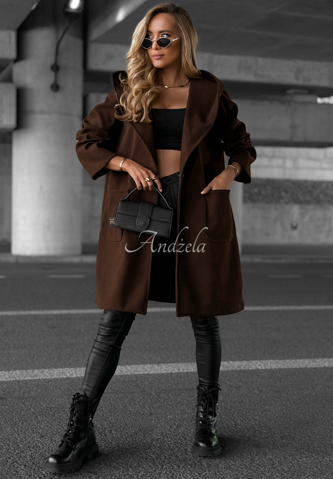 Dlhý kabát oversize s kapucňou Autumn Coat čokoládový