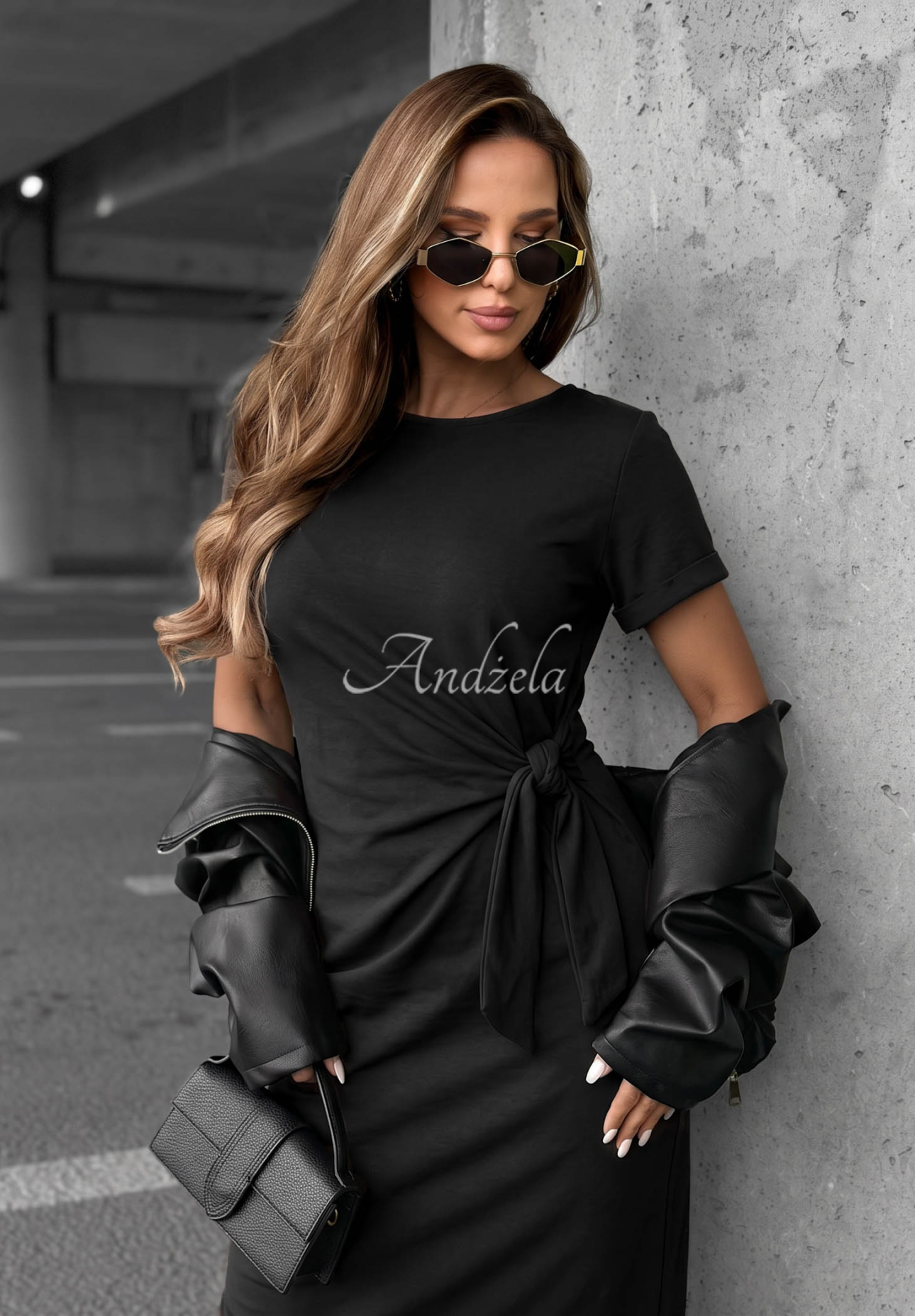 Bavlnené šaty s viazaním Lady Perfection čierna