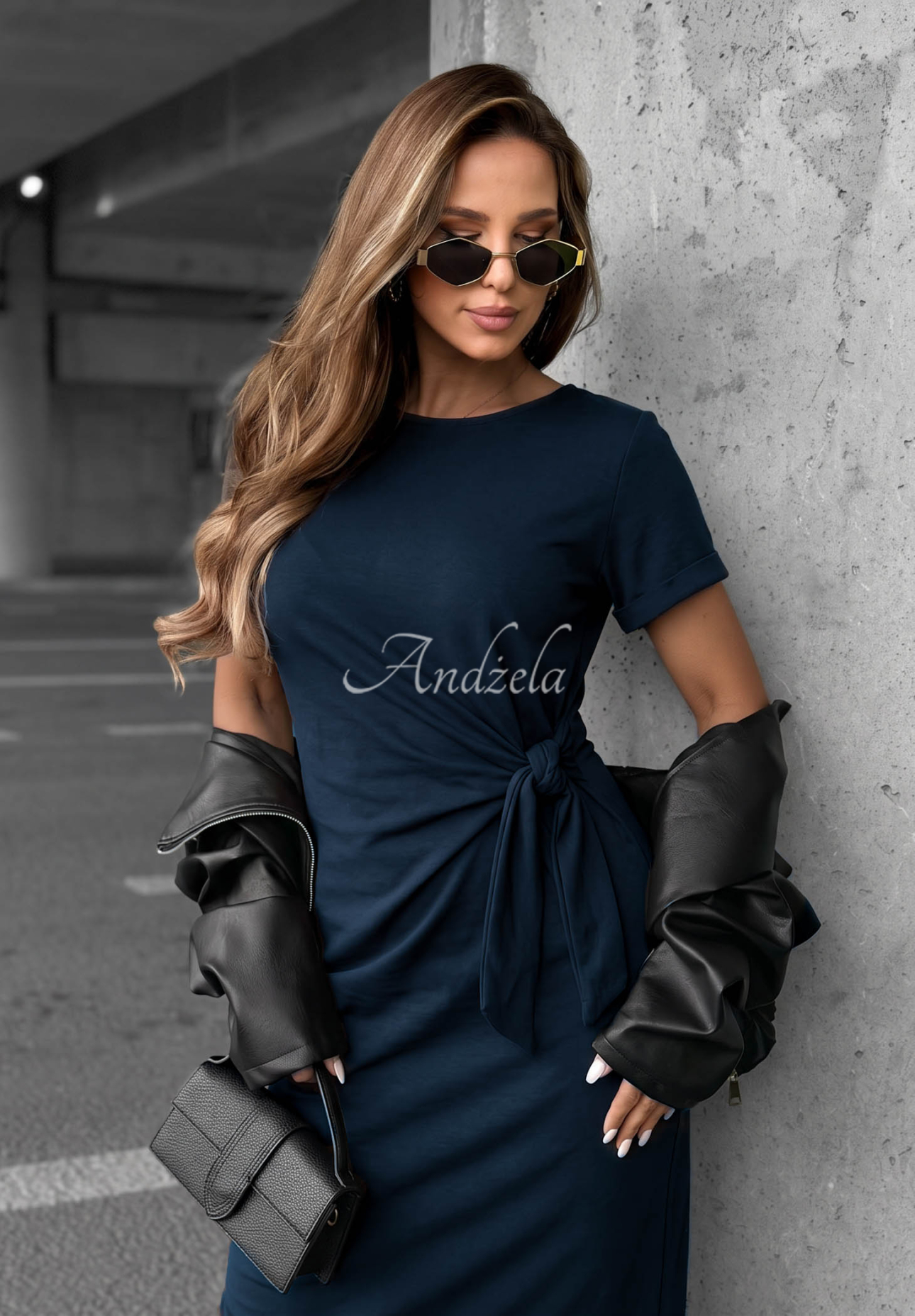 Bavlnené šaty s viazaním Lady Perfection tmavomodrá